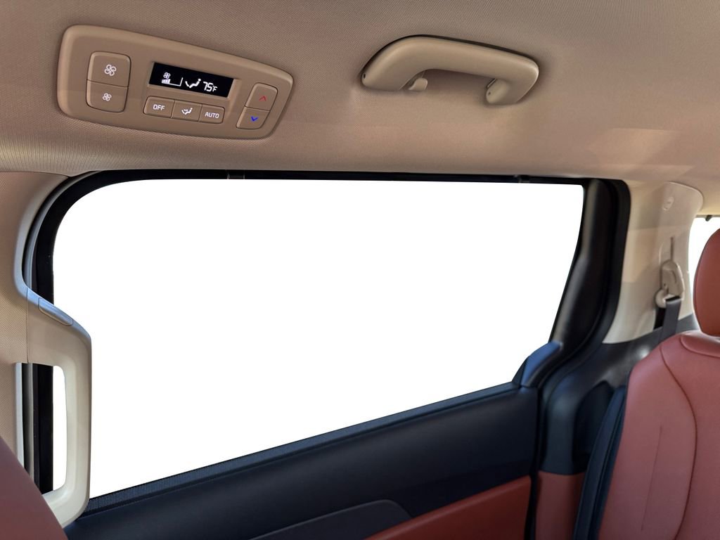 New 2026 Kia Carnival EX image 11