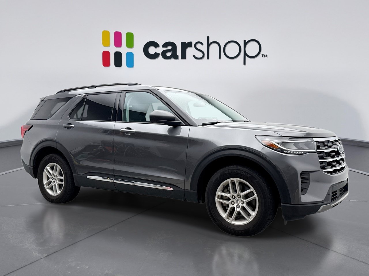 Used 2025 Ford Explorer Active AWD/4WD image 7