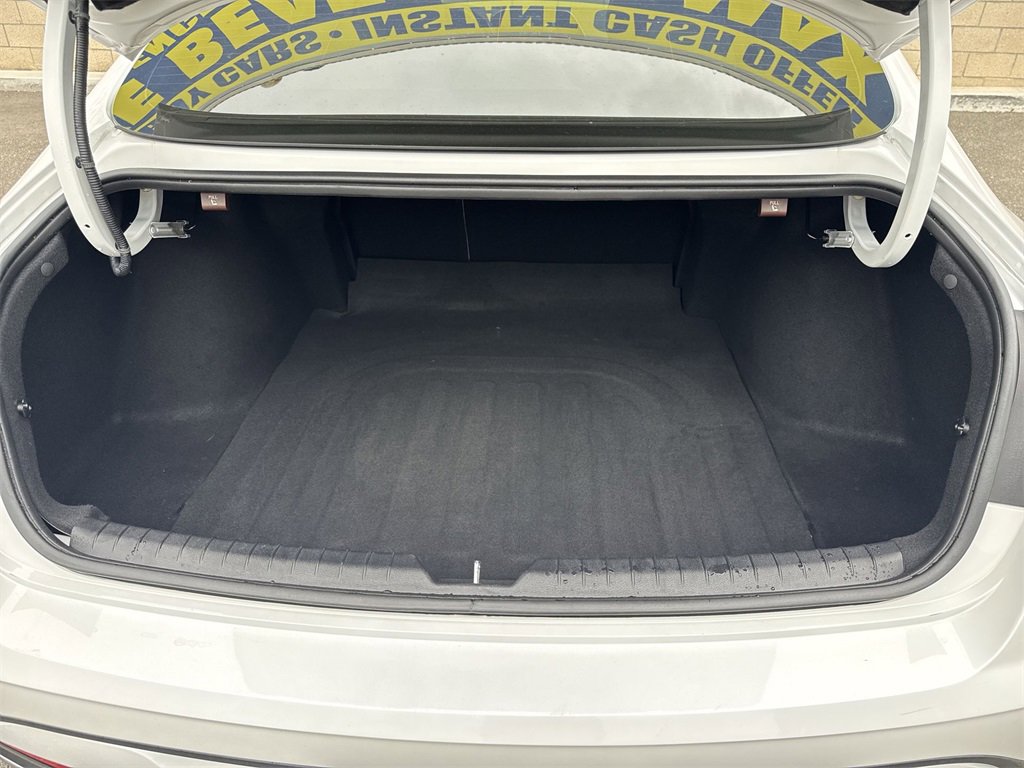 Used 2022 Hyundai Sonata SE image 19