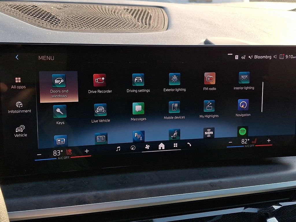 Used 2024 BMW X5 xDrive40i w/ Premium Package image 14