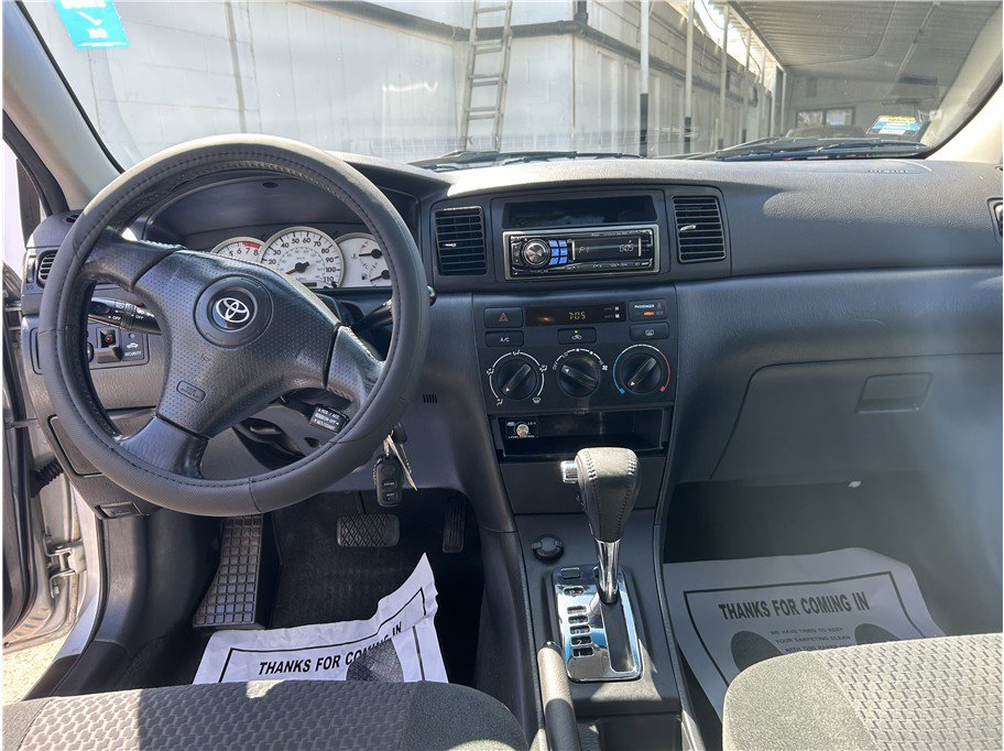 Used 2005 Toyota Corolla S image 12