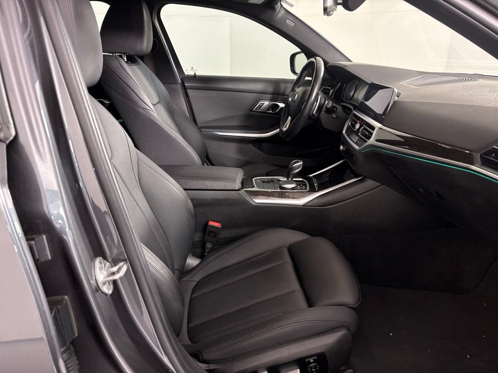 Used 2021 BMW 330i Sedan w/ Convenience Package RWD image 39
