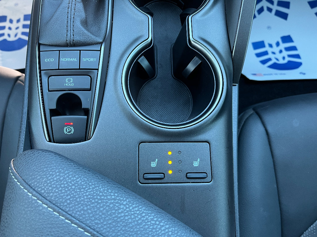Used 2024 Toyota Camry XSE w/ Cold Weather Package image 19