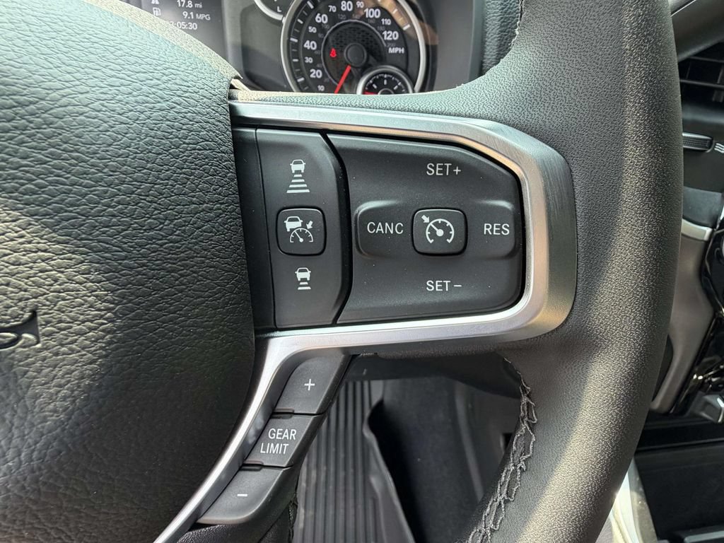 New 2026 RAM 2500 Big Horn AWD/4WD image 23