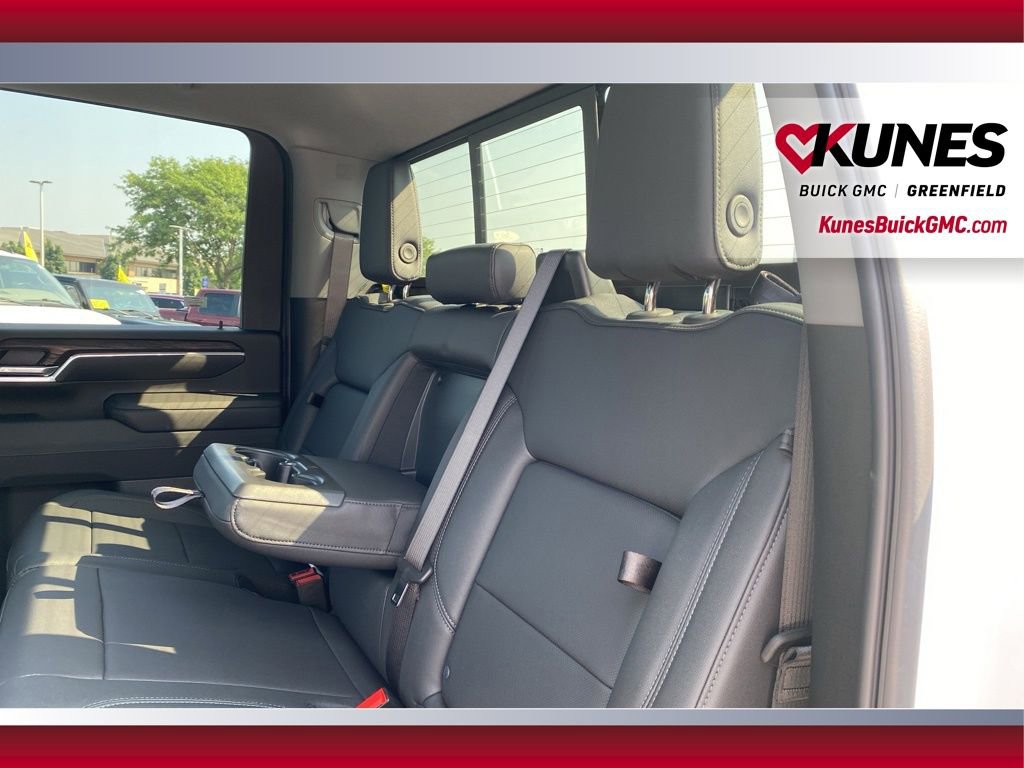 New 2025 GMC Sierra 3500 SLT w/ SLT Premium Package image 44