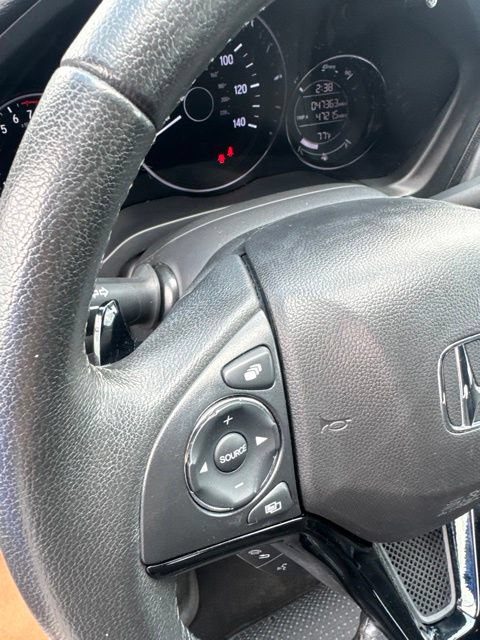 Used 2021 Honda HR-V Sport image 18