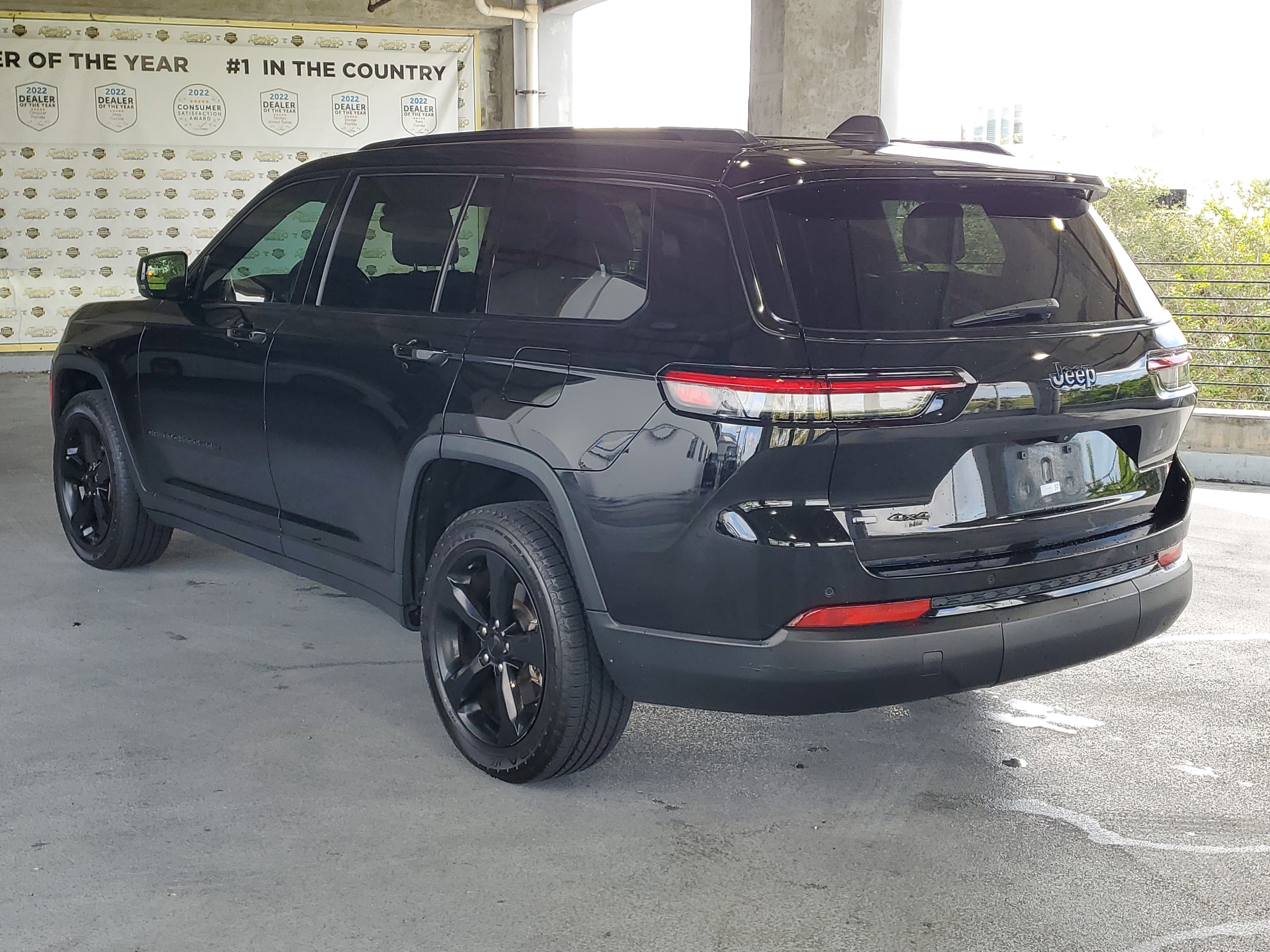Used 2021 Jeep Grand Cherokee L Laredo AWD/4WD image 3