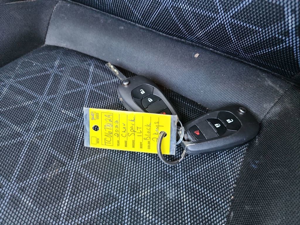 Used 2022 Chevrolet Spark LT image 39