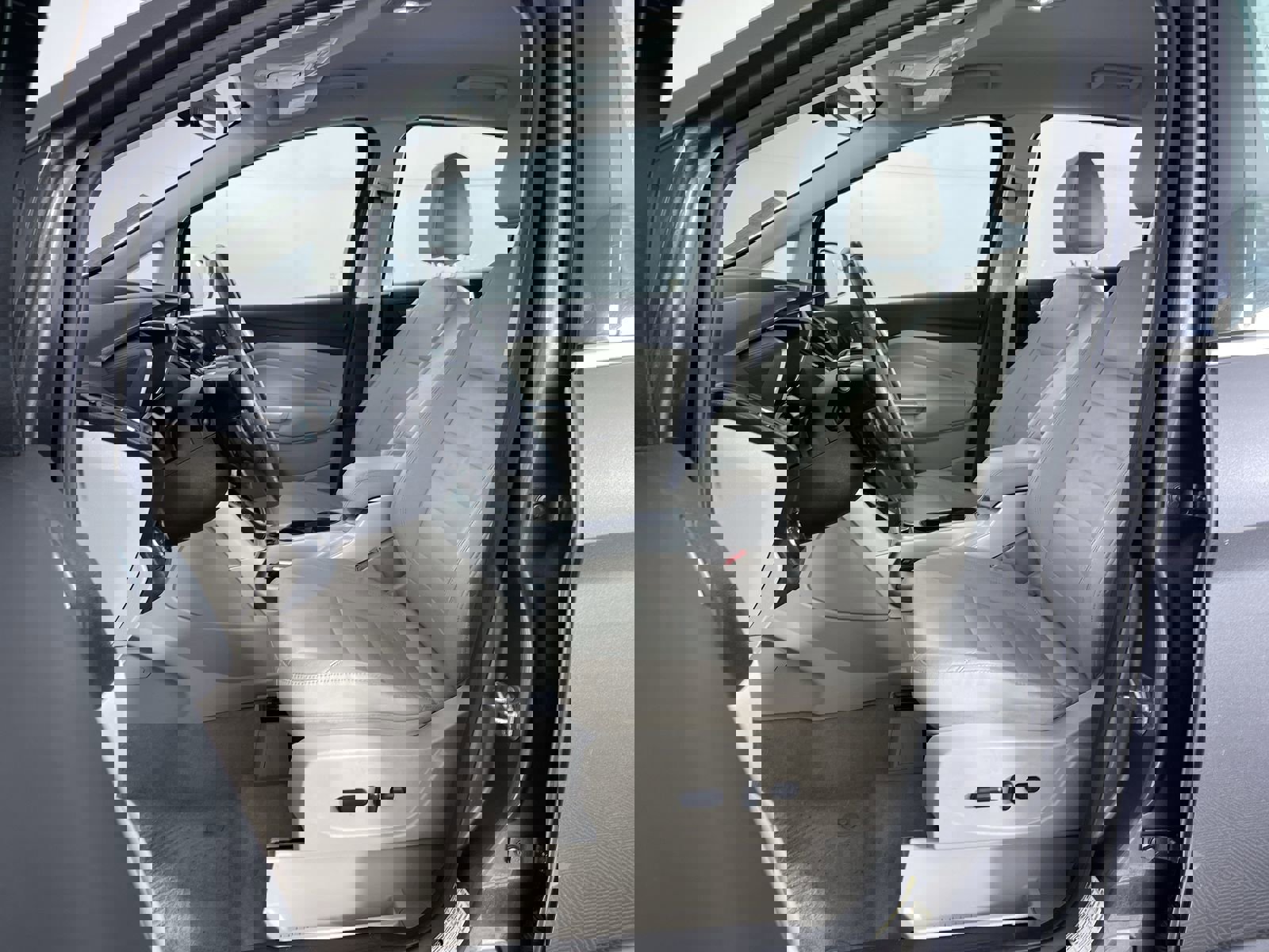 Used 2014 Ford C-MAX Energi SEL w/ Equipment Group 303A image 15