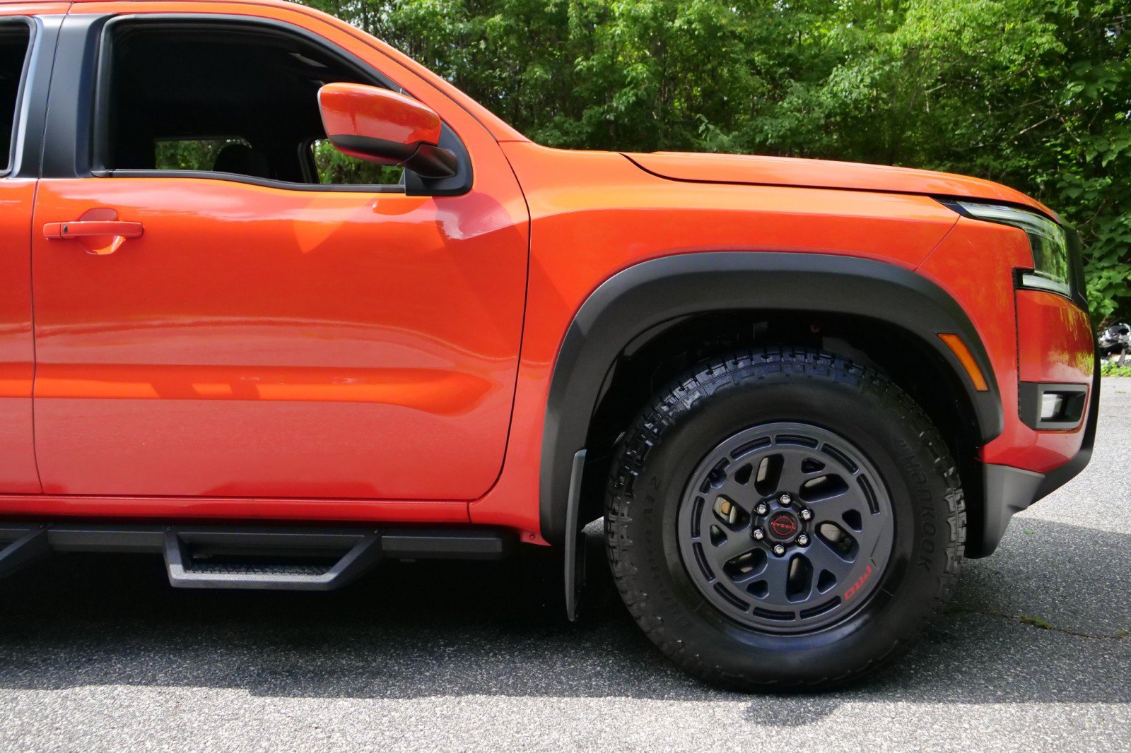 Used 2025 Nissan Frontier Pro-X RWD image 41