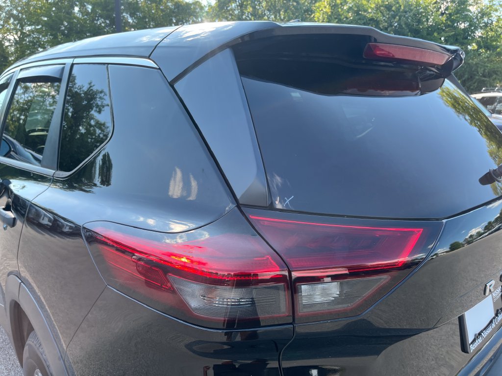 Used 2021 Nissan Rogue S FWD image 38