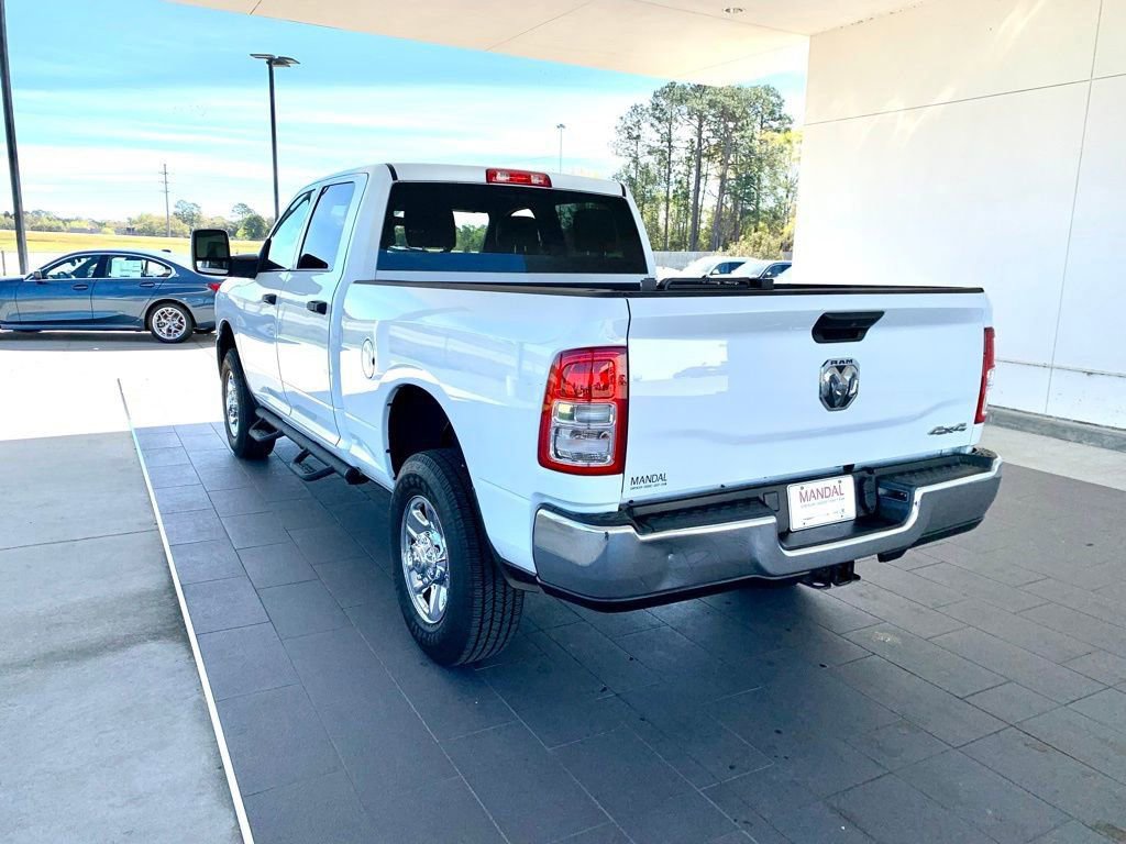 Used 2024 RAM 2500 Tradesman w/ Chrome Appearance Group image 7