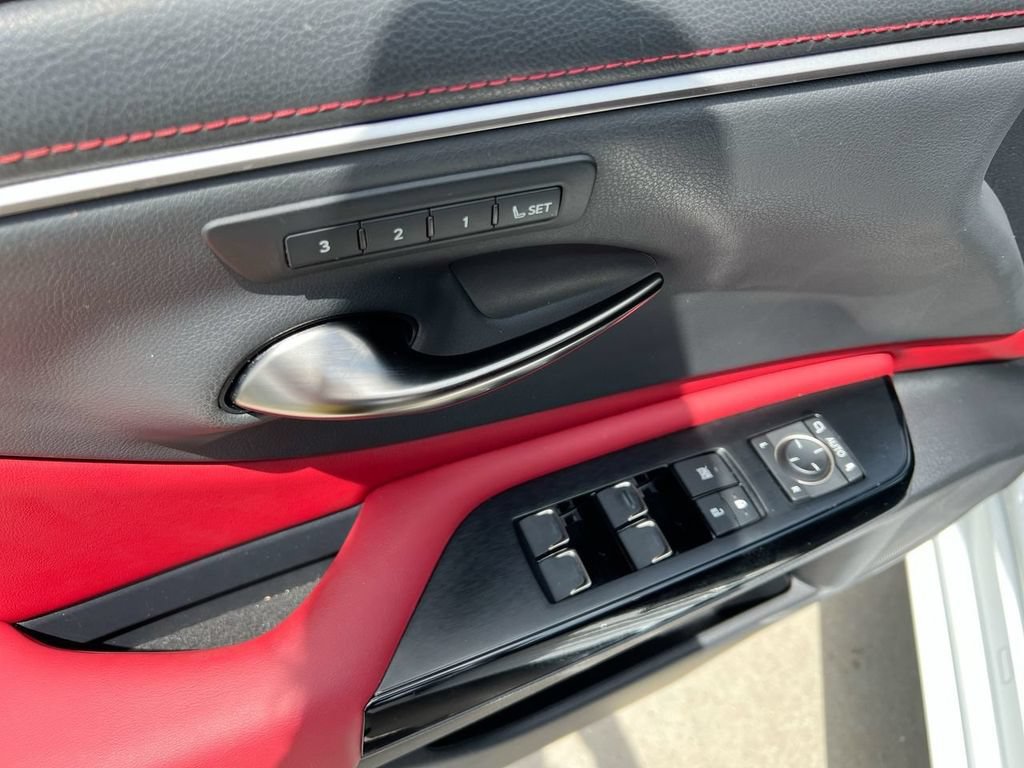 Certified 2023 Lexus ES 350 F Sport w/ Accessory Package (Z2) FWD image 11