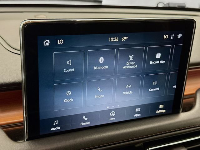 Used 2020 Lincoln Aviator Reserve w/ Equipment Group 202A AWD/4WD image 15