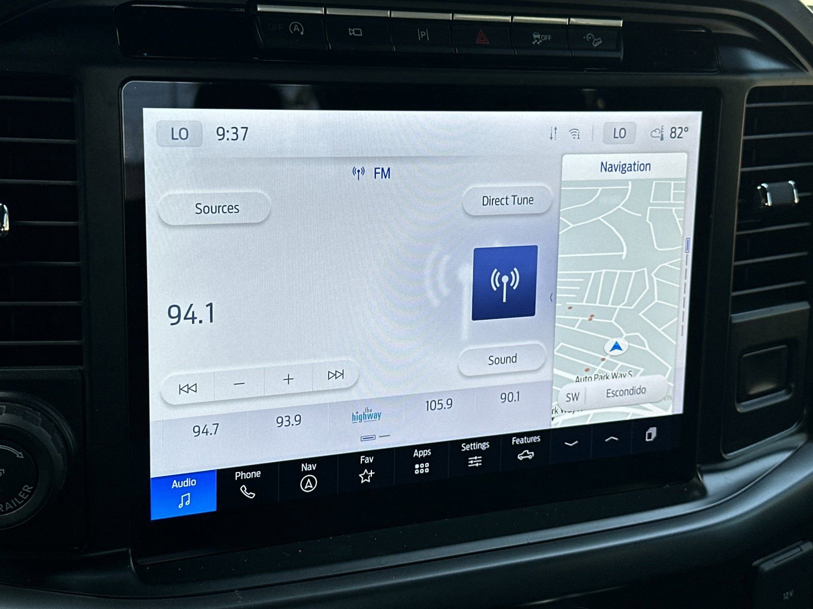 Used 2024 Ford F150 XLT w/ Equipment Group 302A MID image 21