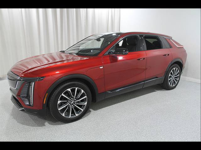 Certified 2024 Cadillac Lyriq Sport AWD/4WD image 3