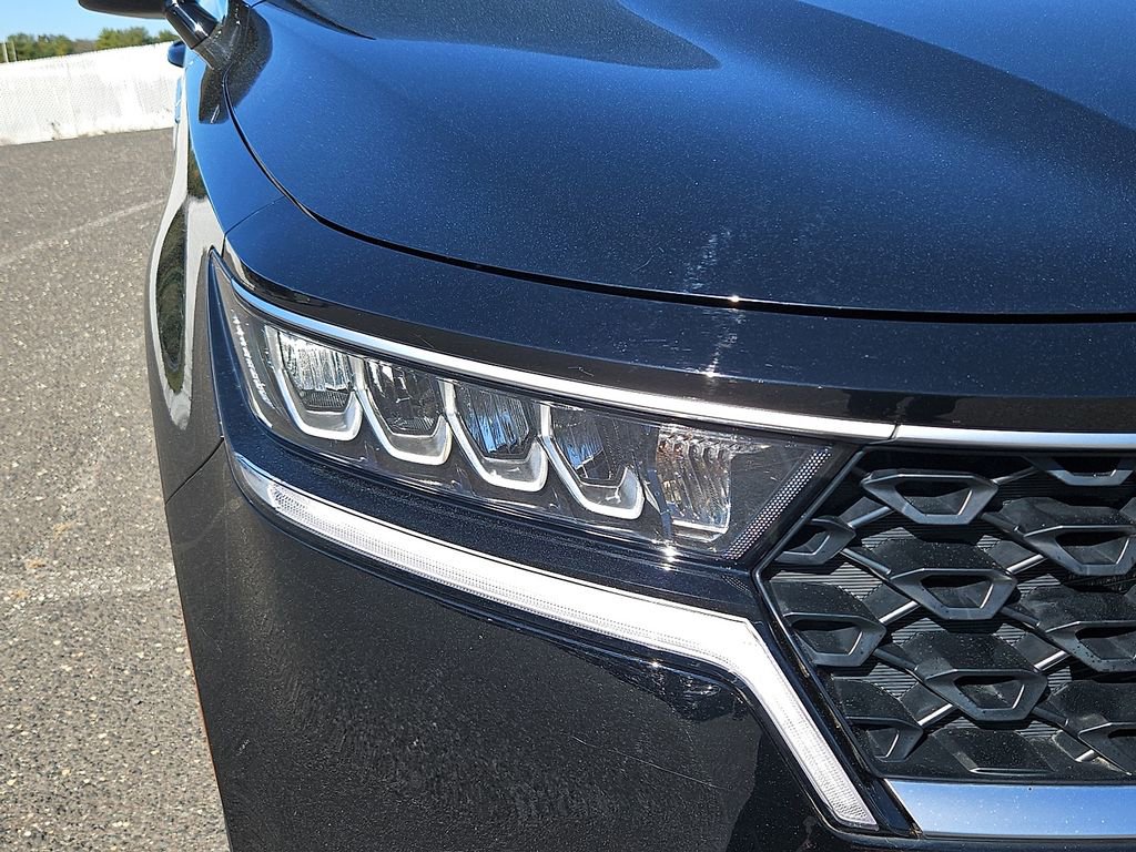 Used 2022 Kia Sorento LX image 10