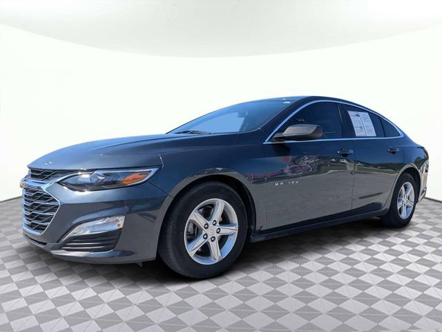 Used 2020 Chevrolet Malibu LS image 2