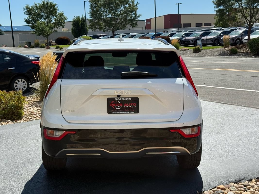 Used 2023 Kia Niro Wind w/ Wind Preserve Package FWD image 20