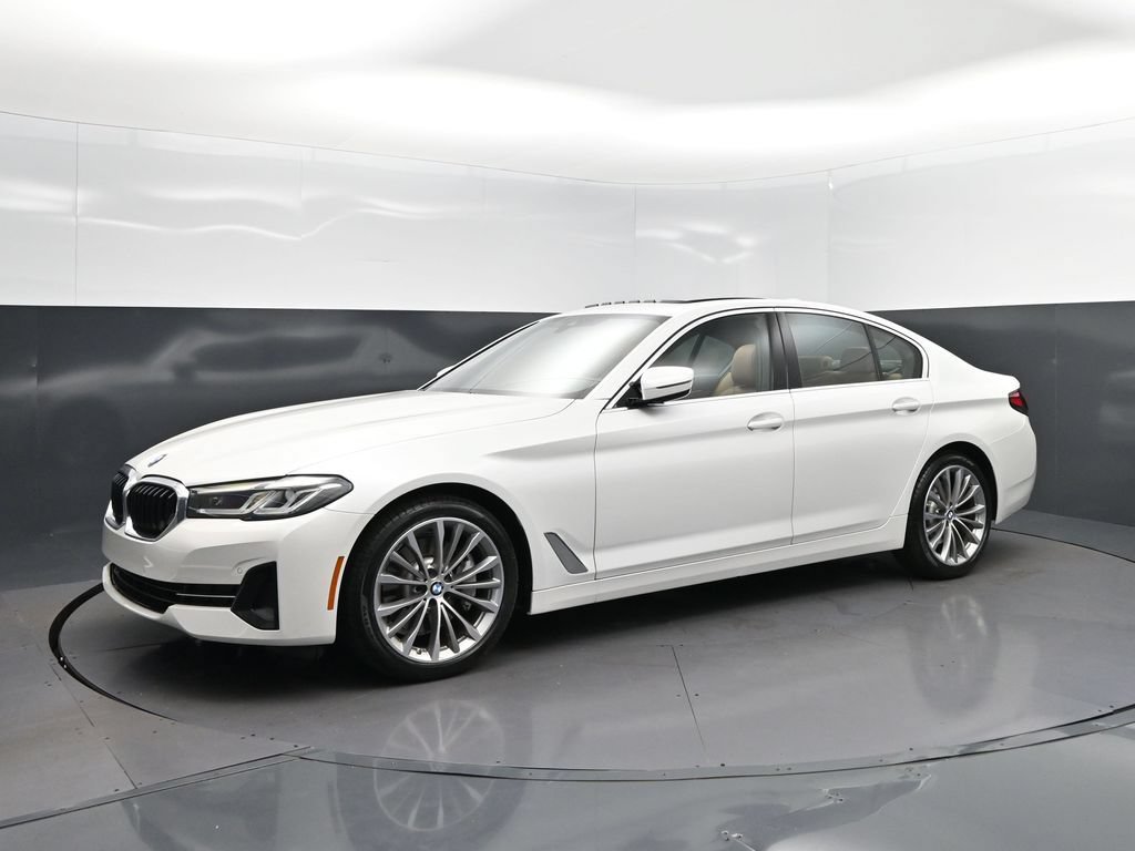 Certified 2023 BMW 530i w/ Convenience Package RWD image 3
