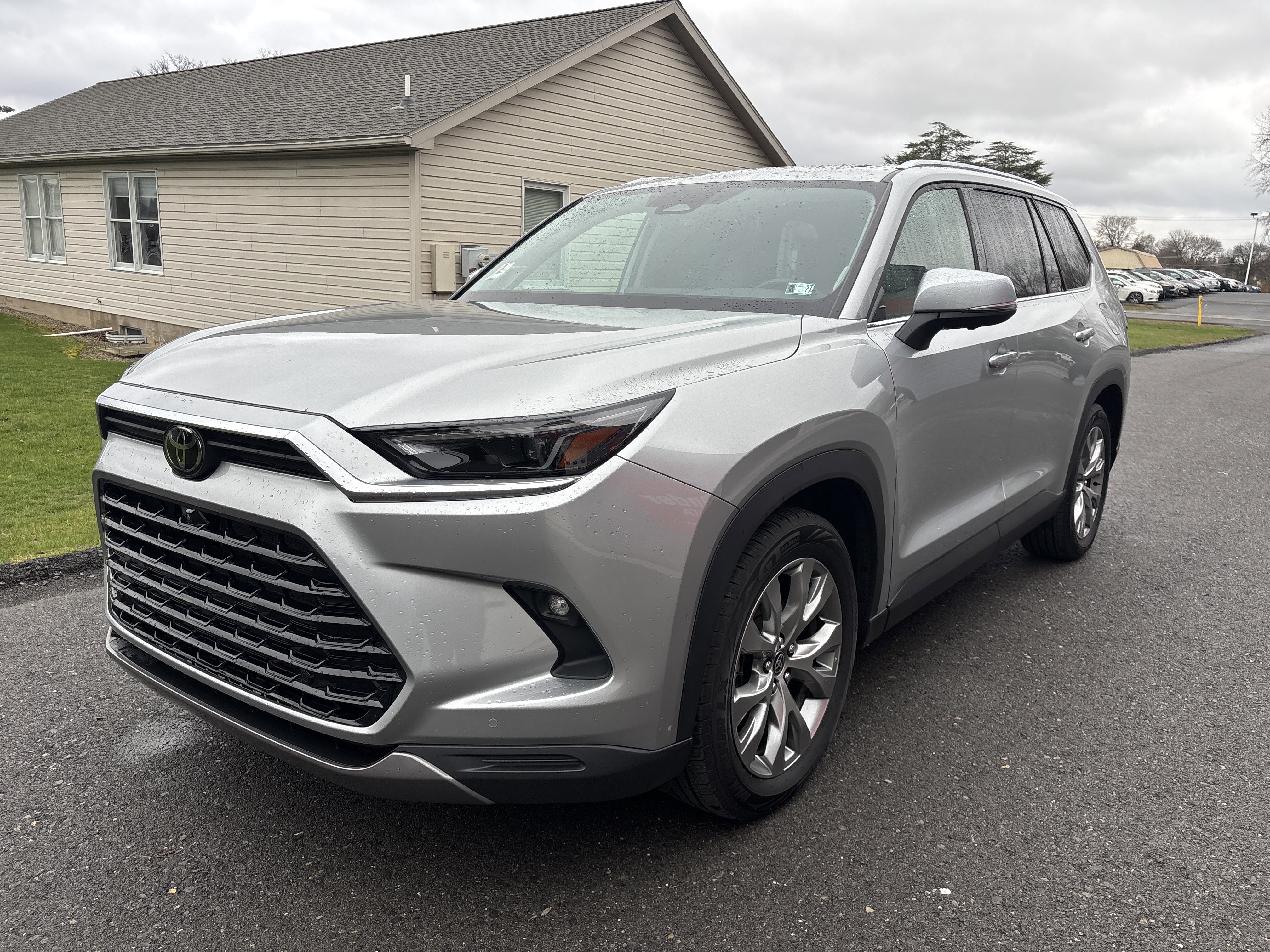 Certified 2024 Toyota Grand Highlander Limited image 8