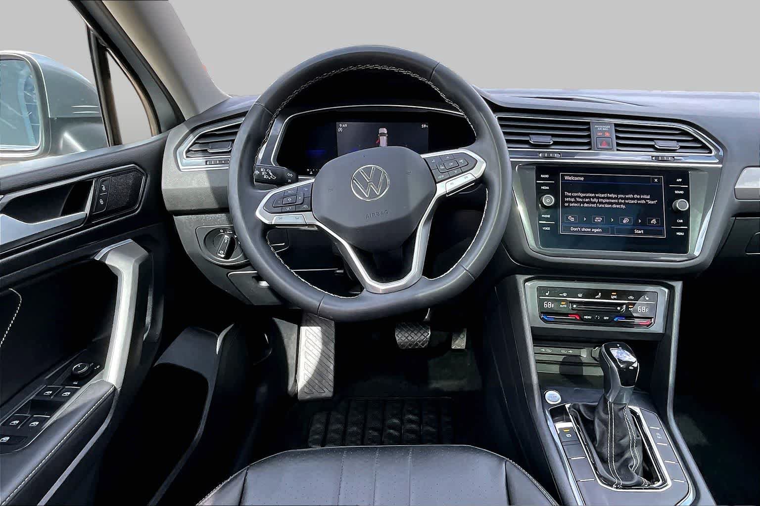 Used 2022 Volkswagen Tiguan SE FWD image 6