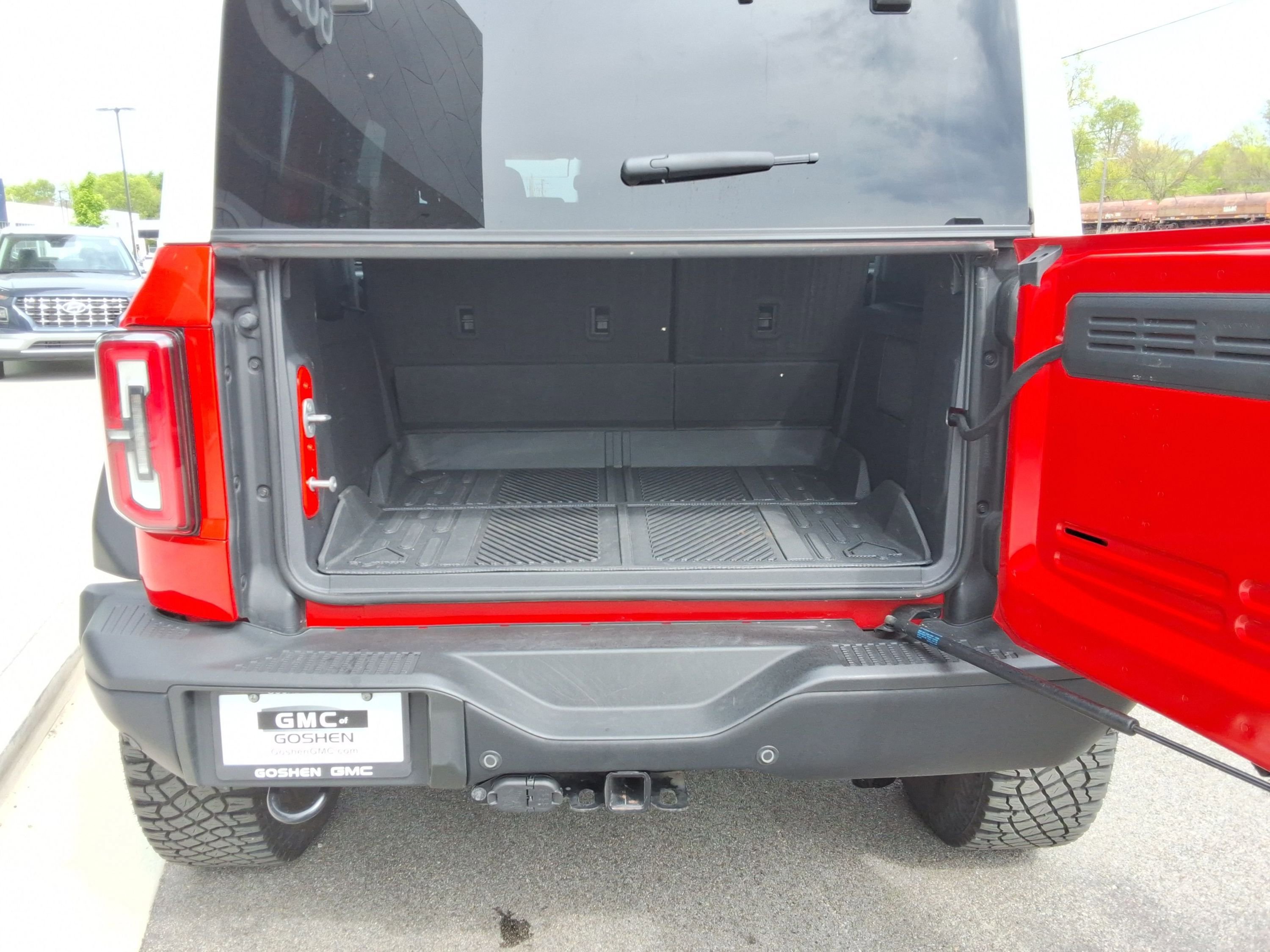 Used 2023 Ford Bronco Heritage Edition AWD/4WD image 35