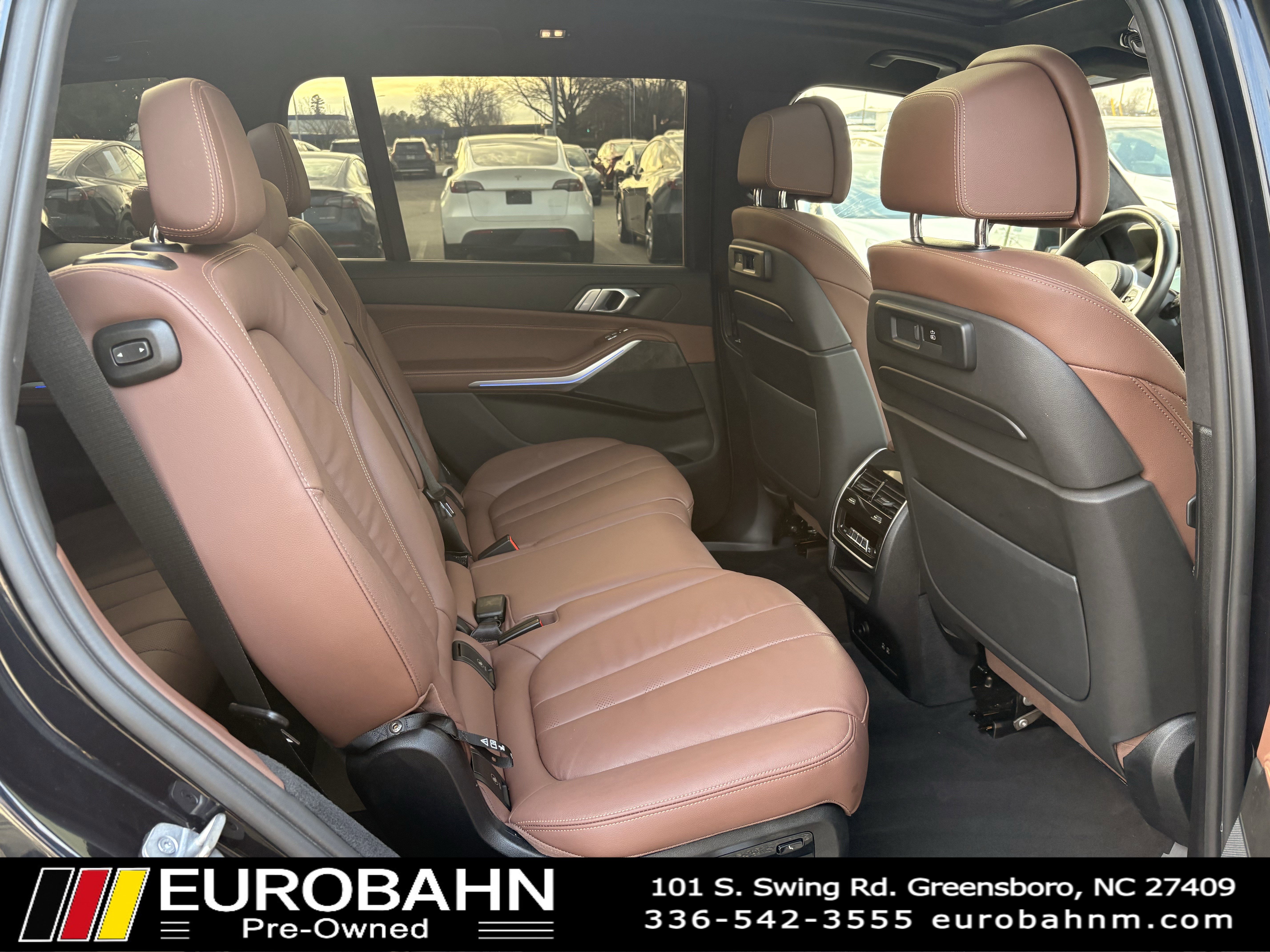 Used 2022 BMW X7 xDrive40i w/ M Sport Package image 14