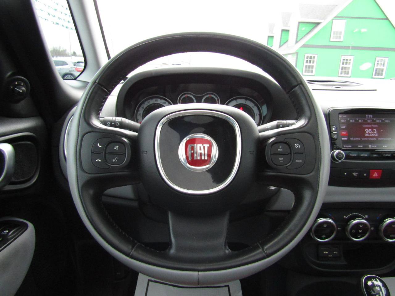 Used 2014 FIAT 500L Easy image 10