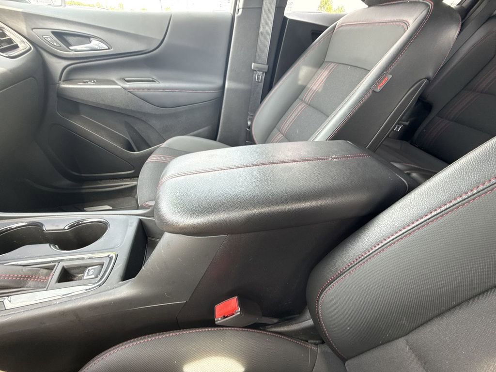 Used 2024 Chevrolet Equinox RS w/ LPO, Floor Liner Package FWD image 26