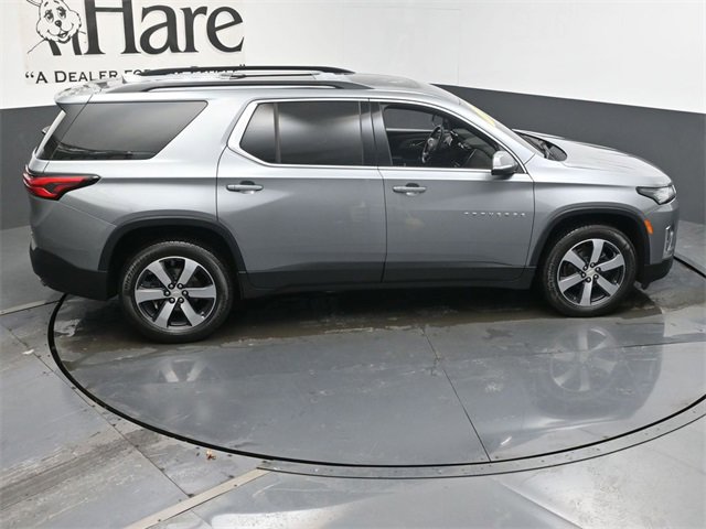 Used 2023 Chevrolet Traverse LT w/ LT Premium Package image 38