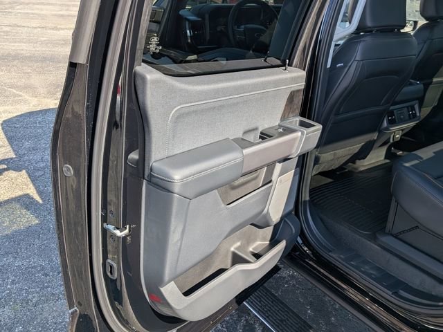 New 2026 Ford F250 Lariat w/ FX4 Off-Road Package image 18