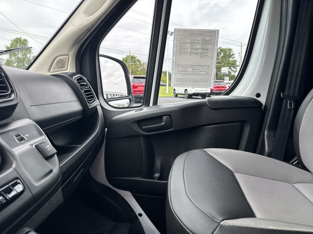 Used 2023 RAM ProMaster 2500 FWD image 14