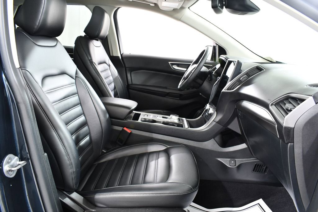 Used 2022 Ford Edge SEL w/ Convenience Package image 10