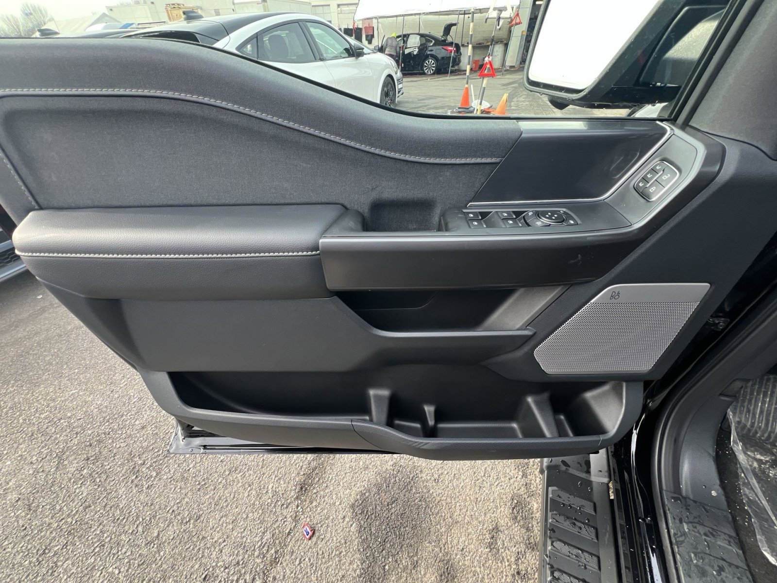 New 2026 Ford F150 Lariat w/ Equipment Group 501A Mid image 15