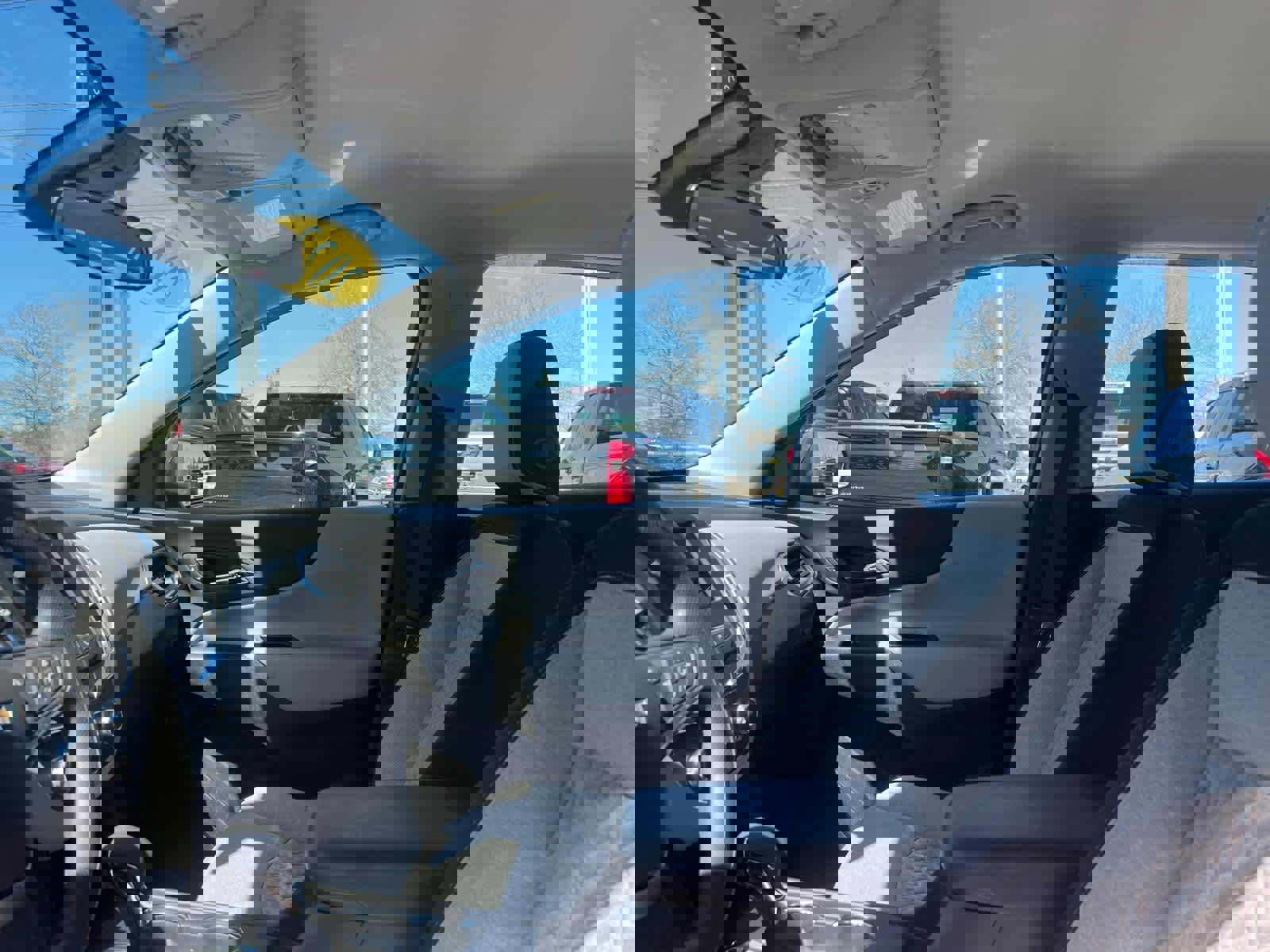 Certified 2023 Chevrolet Equinox LS w/ Driver Confidence II Package image 12