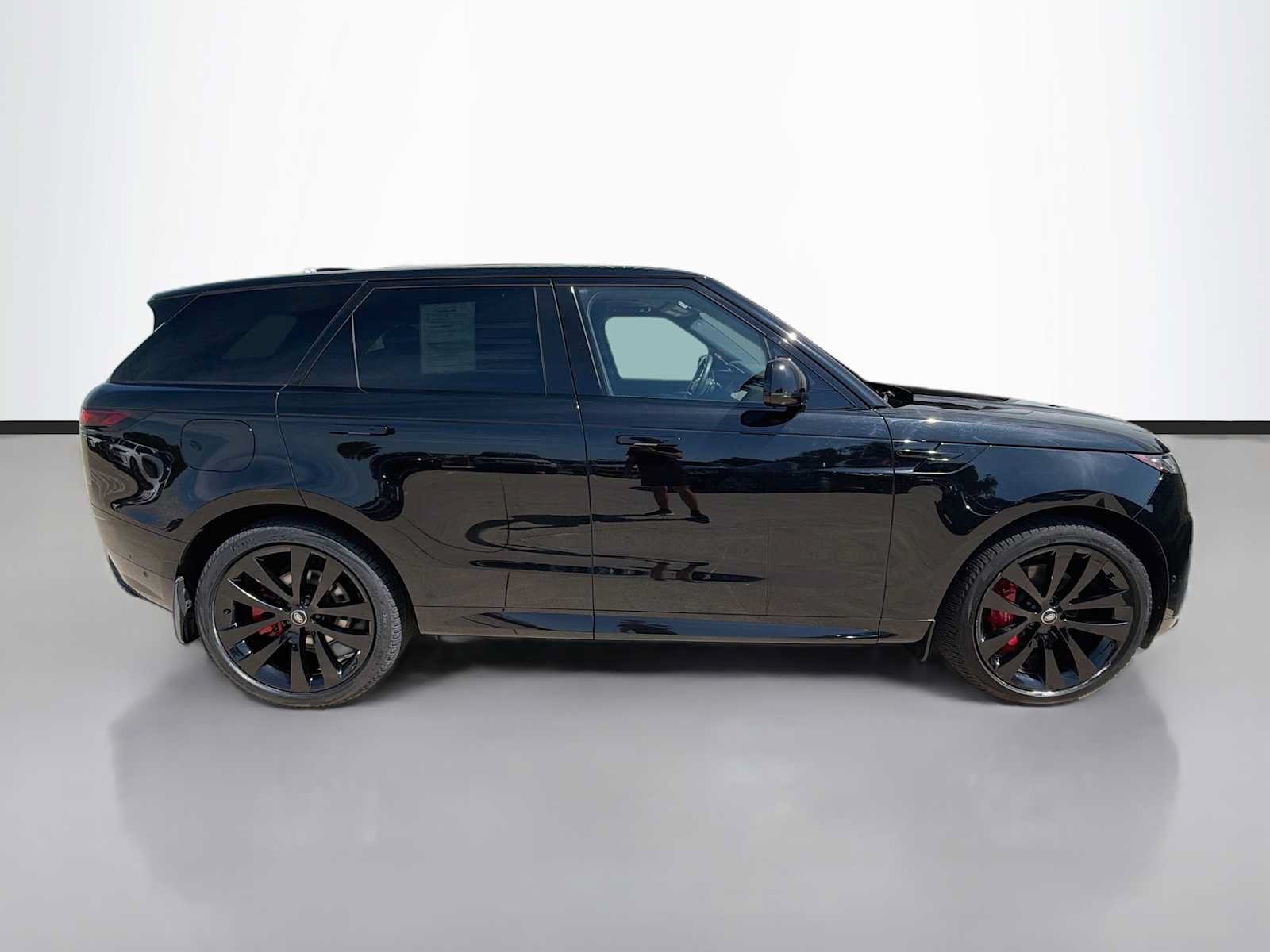 Certified 2025 Land Rover Range Rover Sport Dynamic SE AWD/4WD image 7