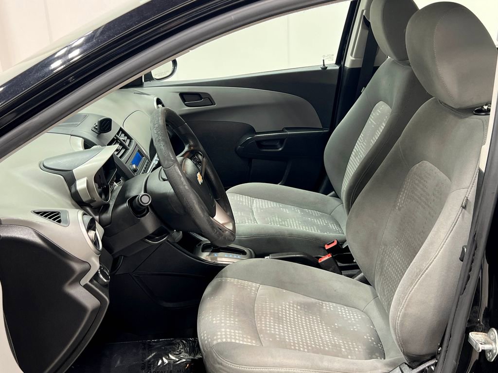Used 2016 Chevrolet Sonic LS FWD image 11