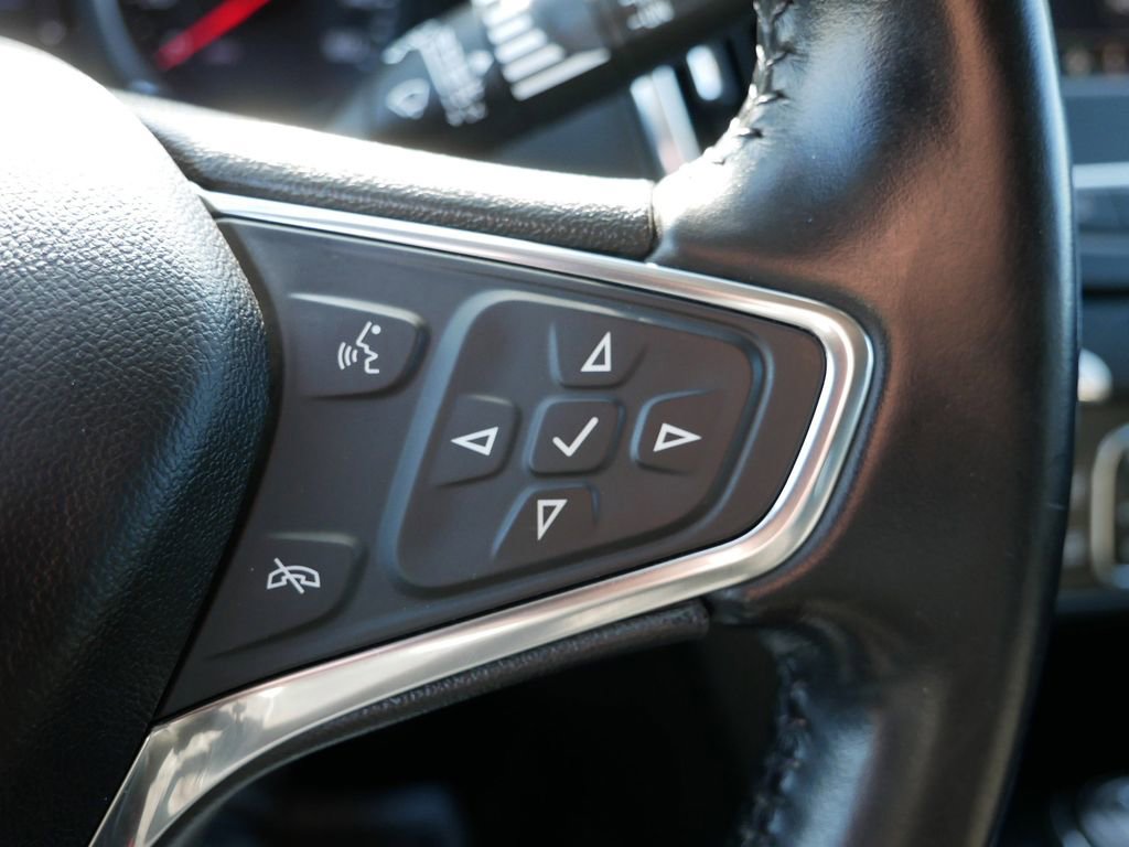 Used 2020 Chevrolet Equinox LT FWD image 32