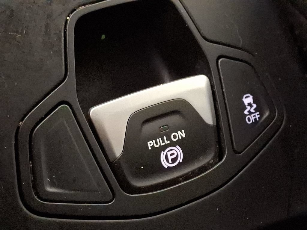Used 2020 Jeep Renegade Sport AWD/4WD image 24