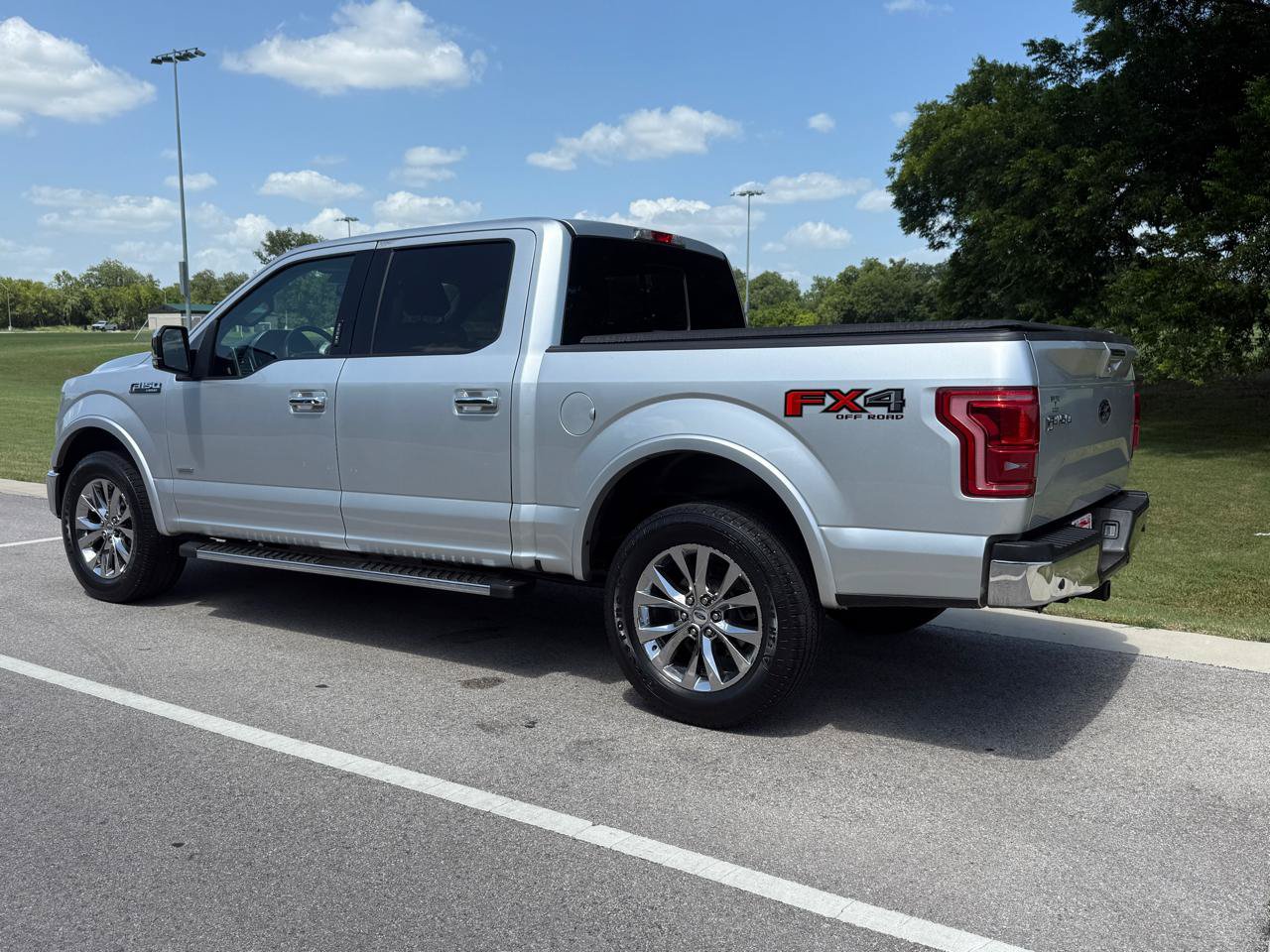 Used 2015 Ford F150 Lariat AWD/4WD image 7