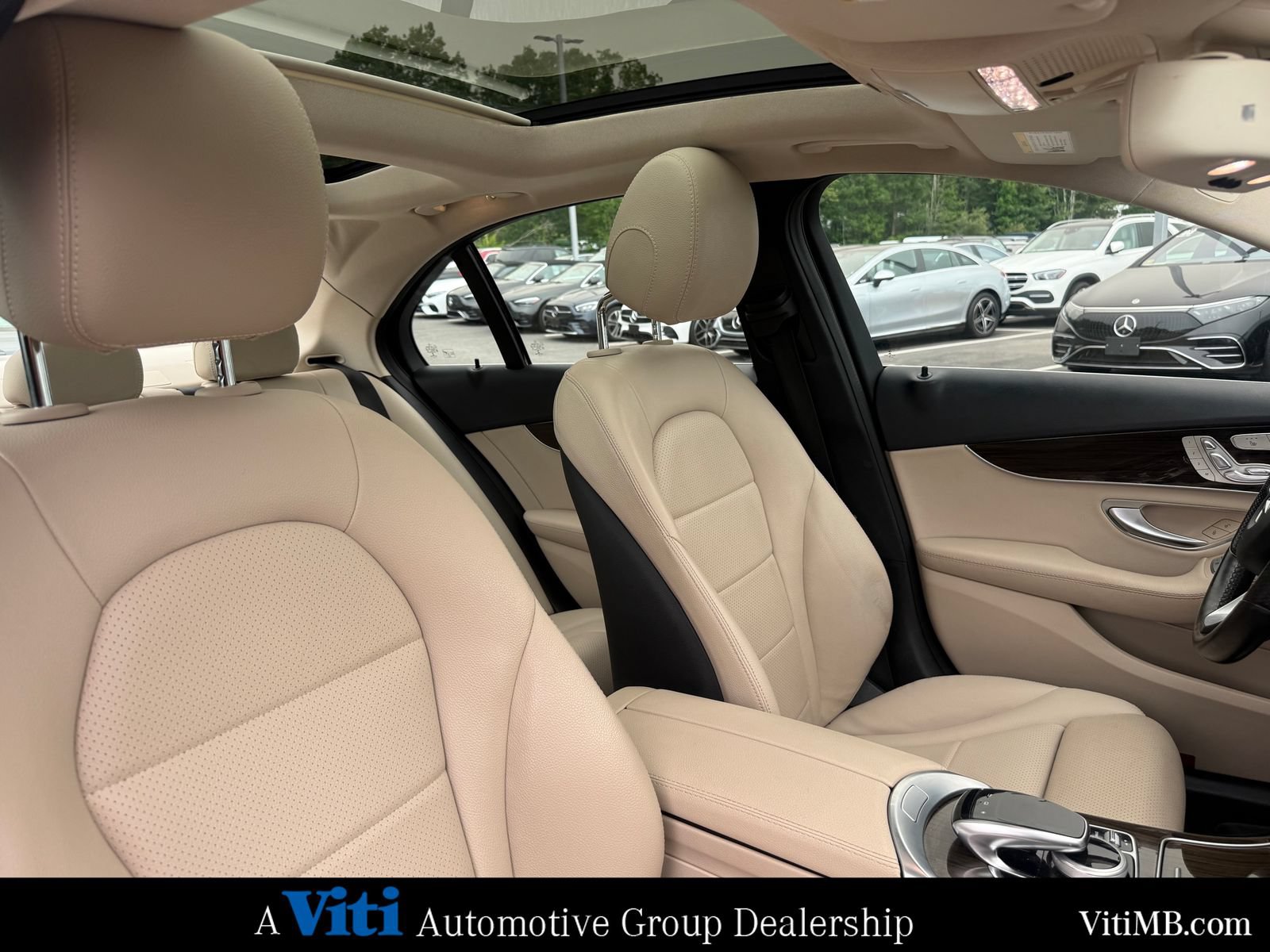 Used 2016 Mercedes-Benz C 300 4MATIC Sedan image 30