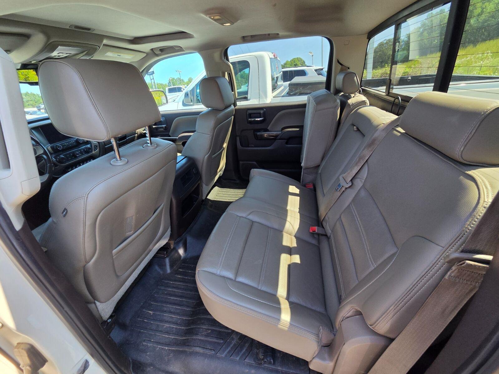 Used 2015 GMC Sierra 1500 Denali w/ Driver Alert Package AWD/4WD image 11