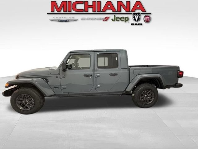 New 2026 Jeep Gladiator Sport
