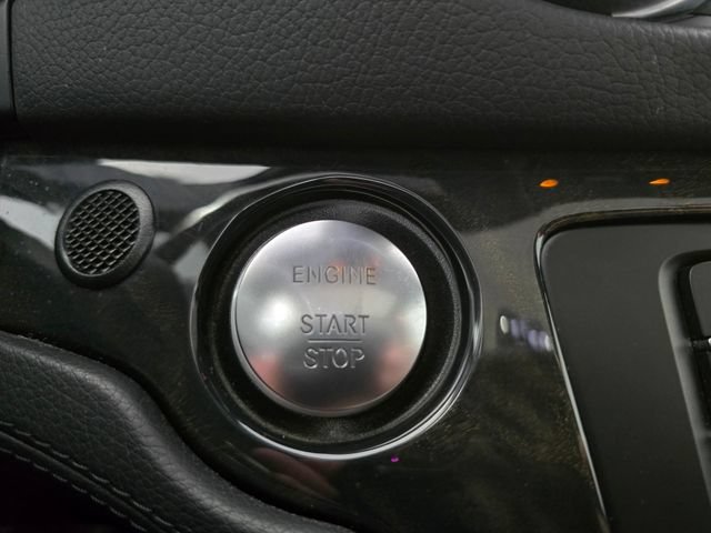 Used 2017 Mercedes-Benz SL 450 image 29