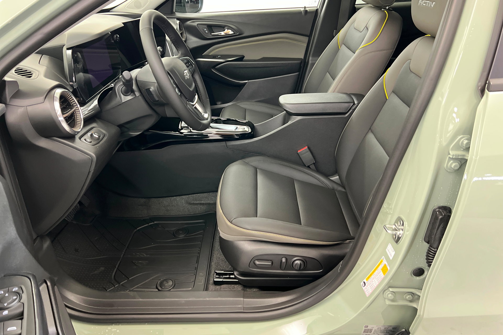 New 2026 Chevrolet Trax ACTIV image 18