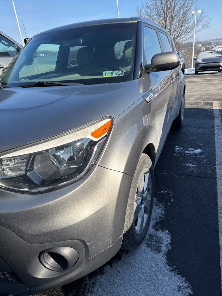 Used 2018 Kia Soul image 2