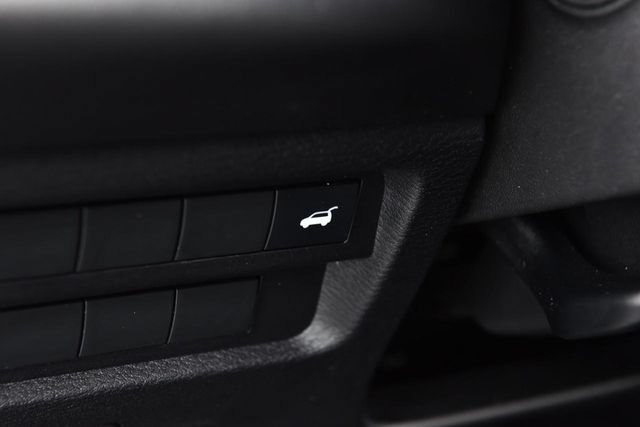 Used 2025 Mitsubishi Outlander SE AWD/4WD image 11