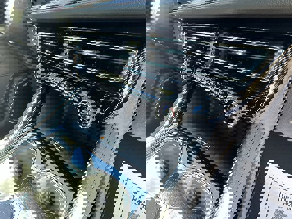 New 2026 Chevrolet Traverse RS image 16