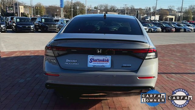 Used 2024 Honda Accord Sport image 2